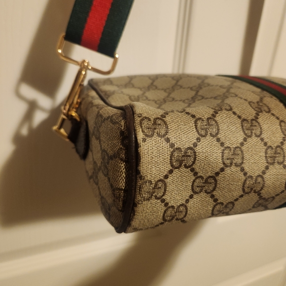 Authentic Vintage Gucci Supreme Bag - Picture 10 of 13